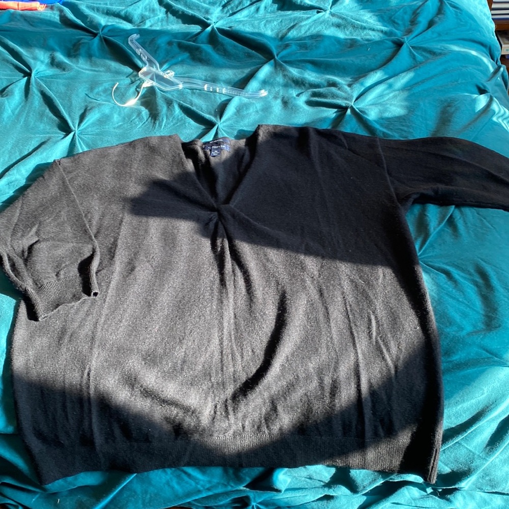Merino wool black sweater